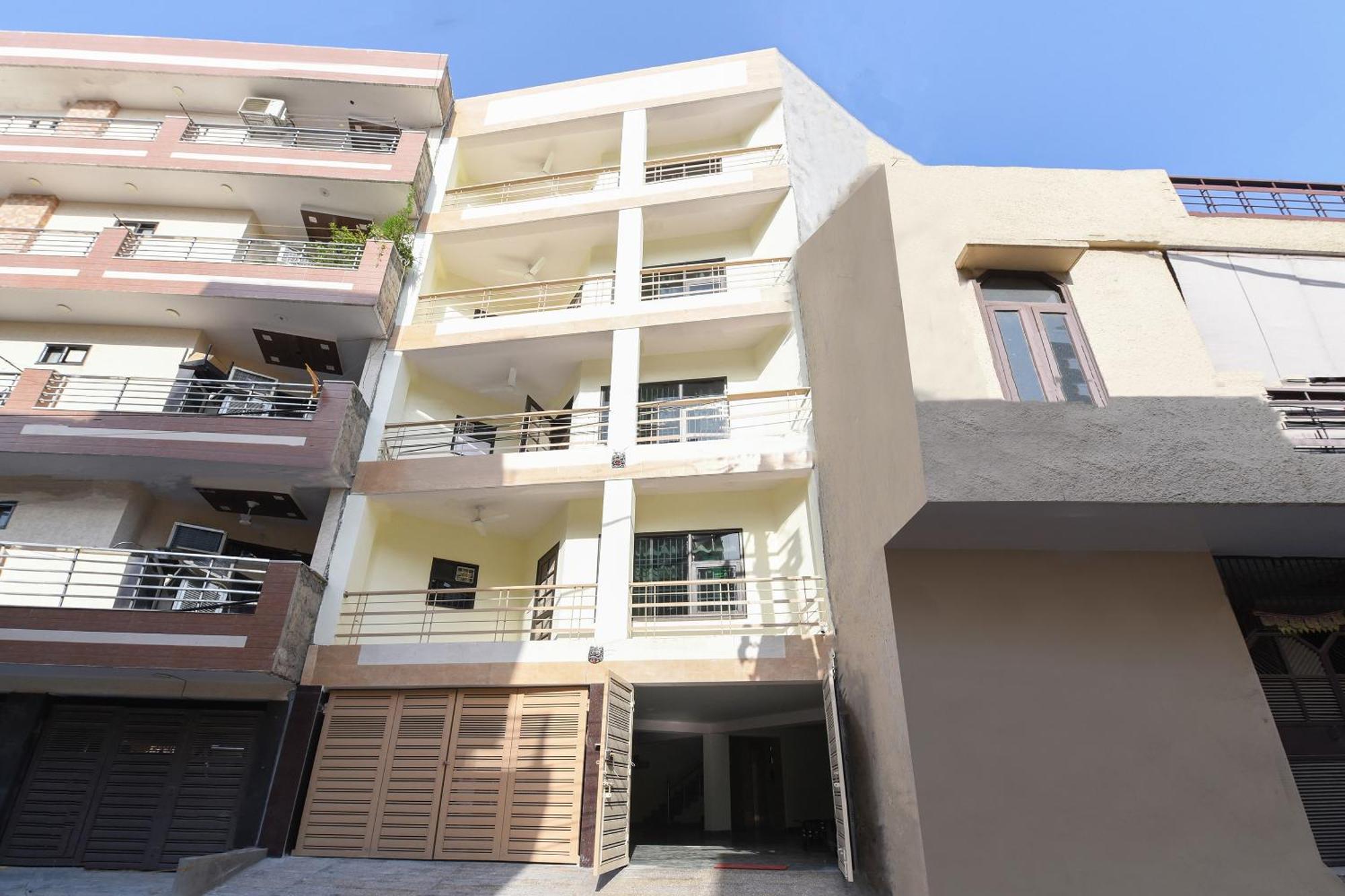 Hotel O Club Residency New Delhi Exteriör bild