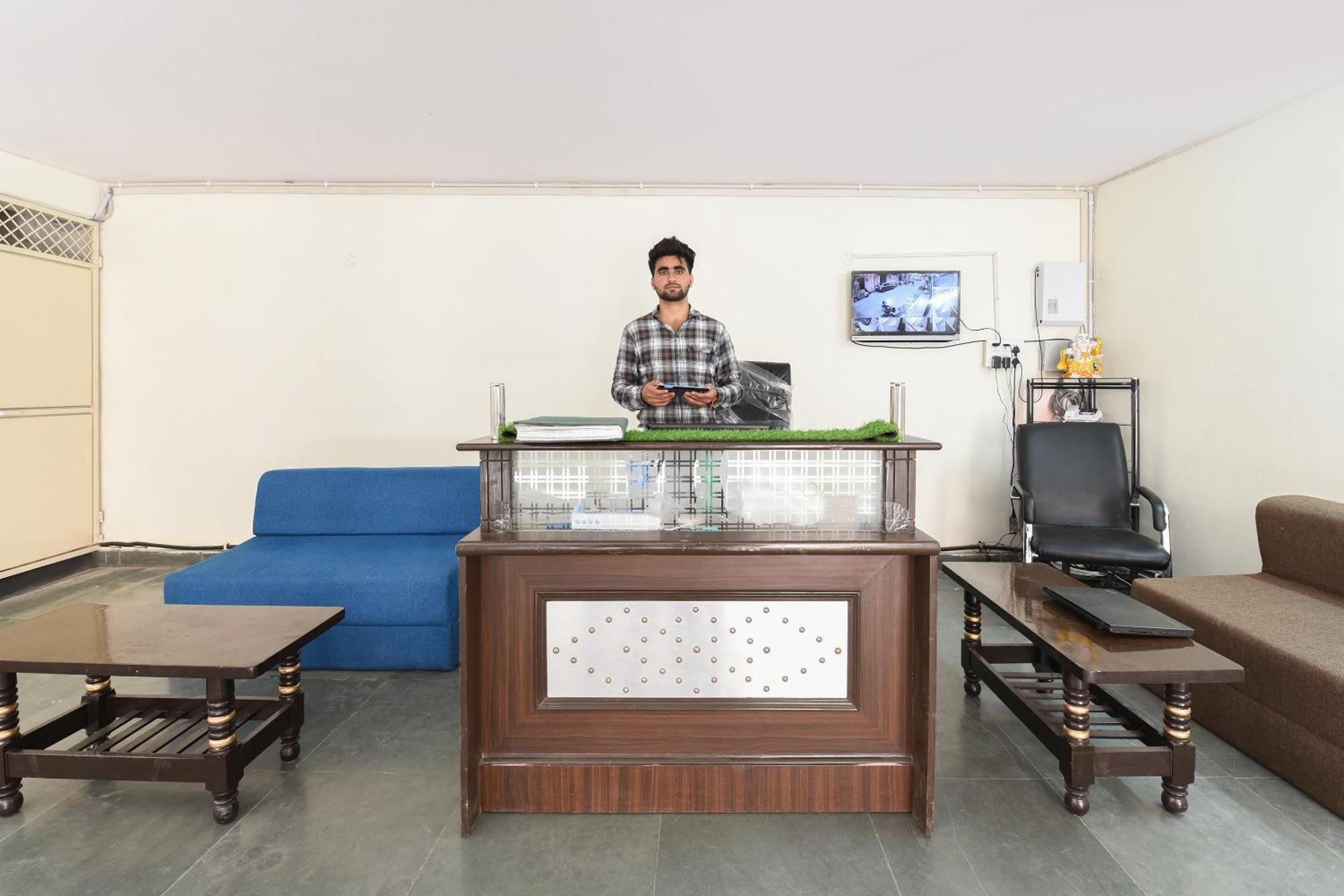 Hotel O Club Residency New Delhi Exteriör bild