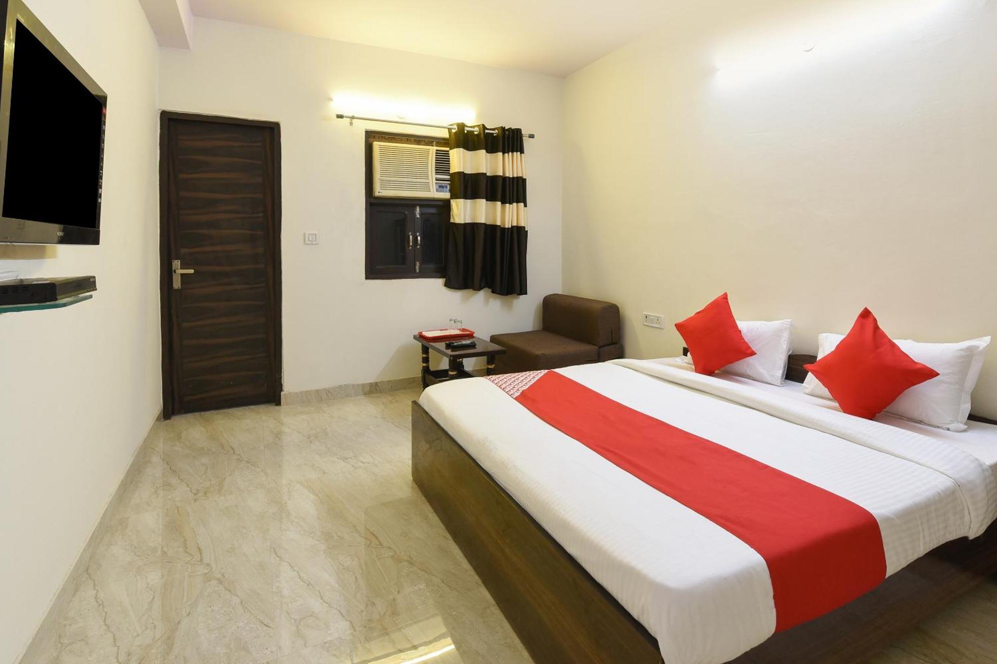 Hotel O Club Residency New Delhi Exteriör bild