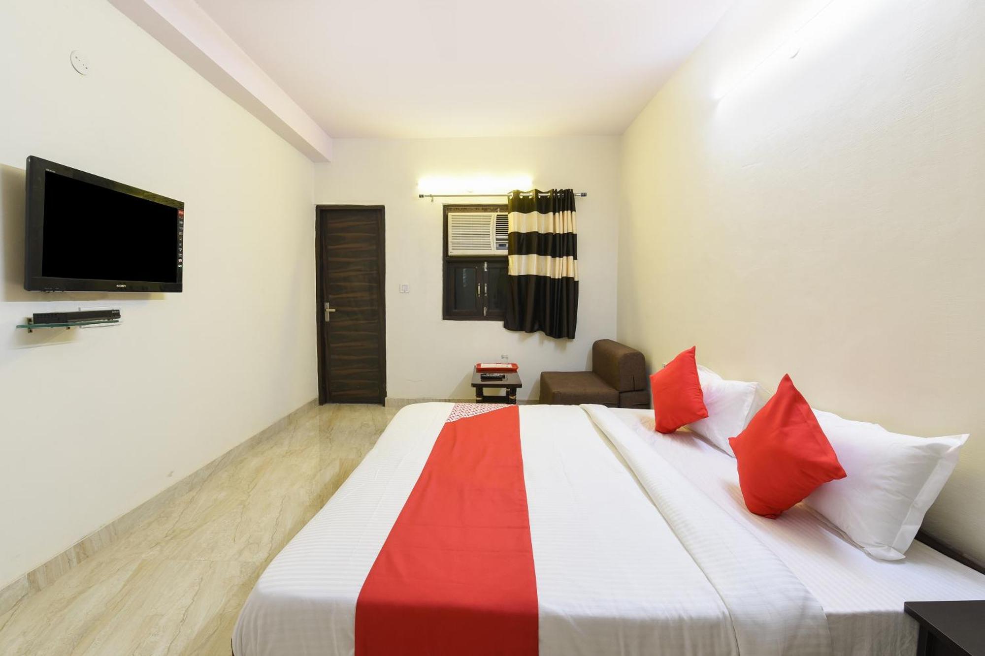 Hotel O Club Residency New Delhi Exteriör bild